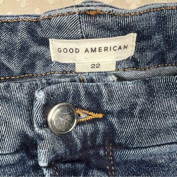 Good American Dark Wash Good Legs Always Fits Jeans - Picture 3 of 5
